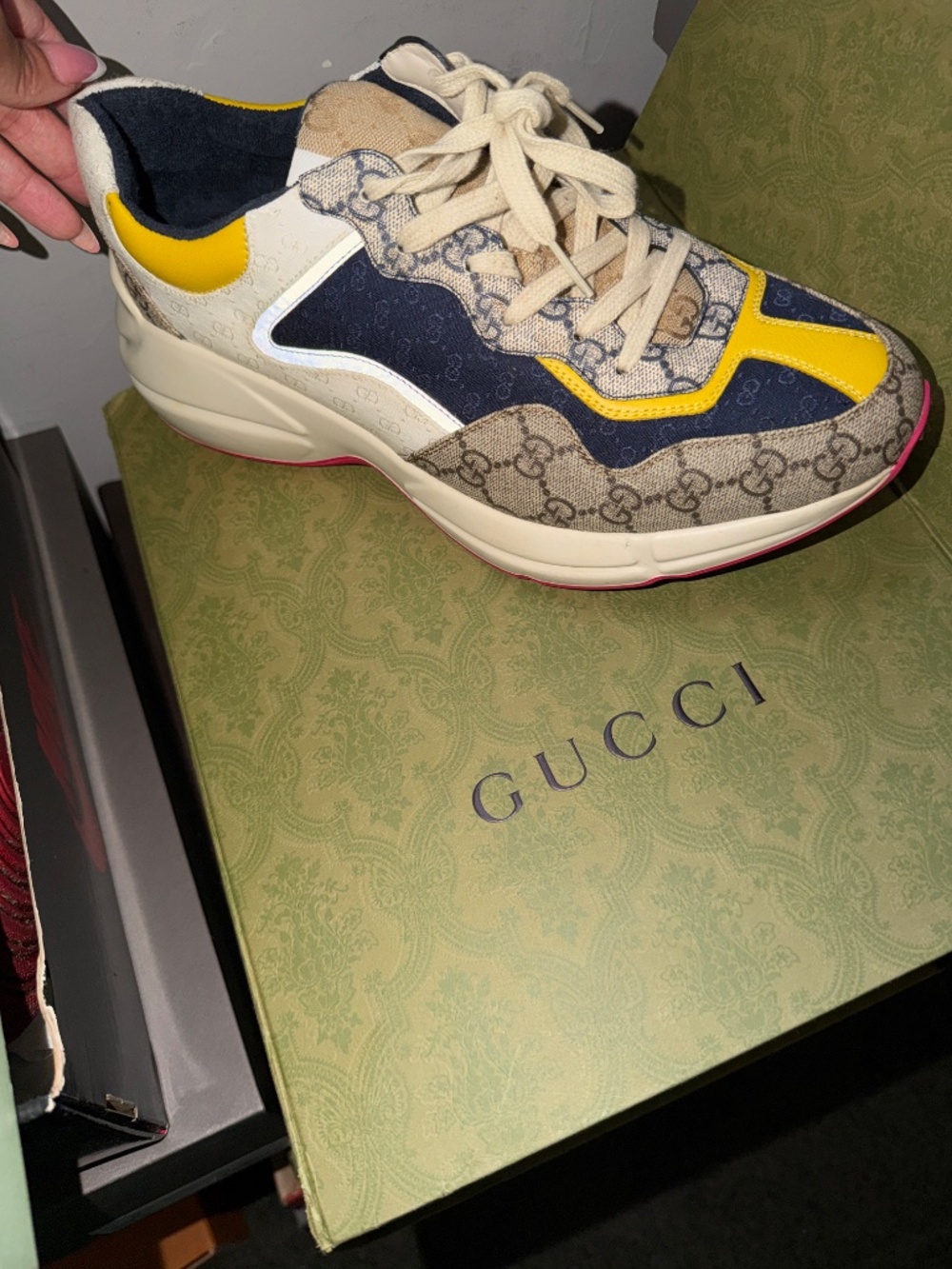 Men’s Gucci sneakers - Picture 5 of 5